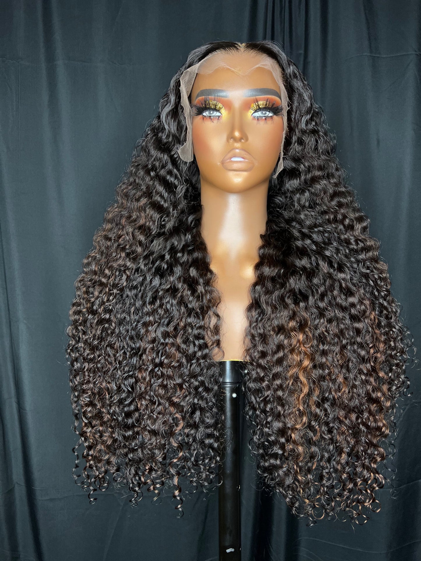 “GEORGIA” 13X4 HD LACE FRONTAL, 28-INCH, CURLY WIG