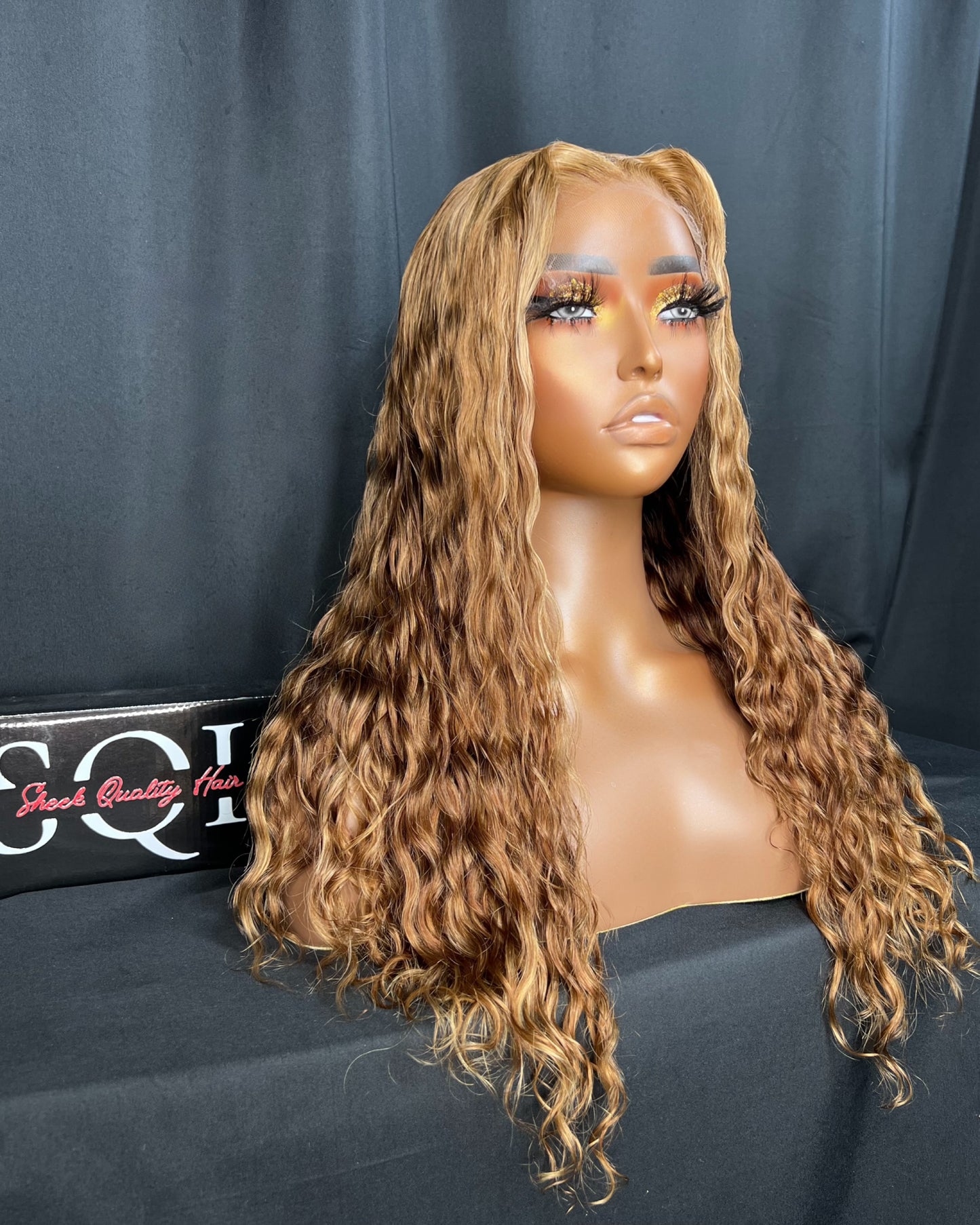 "REESE" 5X5 HD LACE CLOSURE, 18-INCH, CURLY, LAST 2 YEARS PLUS, READY TO WEAR WIG