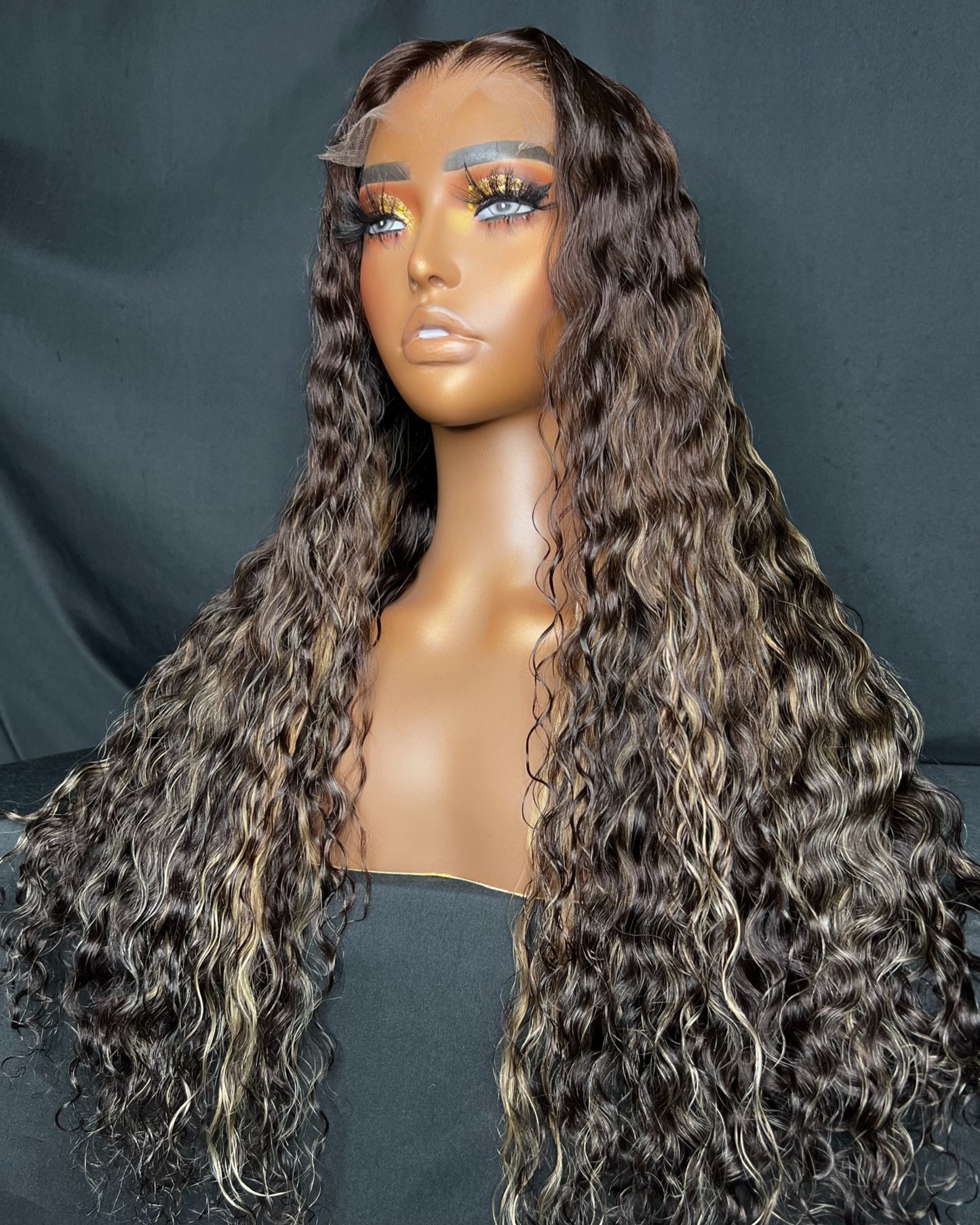 “HAILEY” 5X5 HD LACE CLOSURE, 20-INCH, GLUE-LESS, BEST CURLY HAIR, READY TO SHIP WIG
