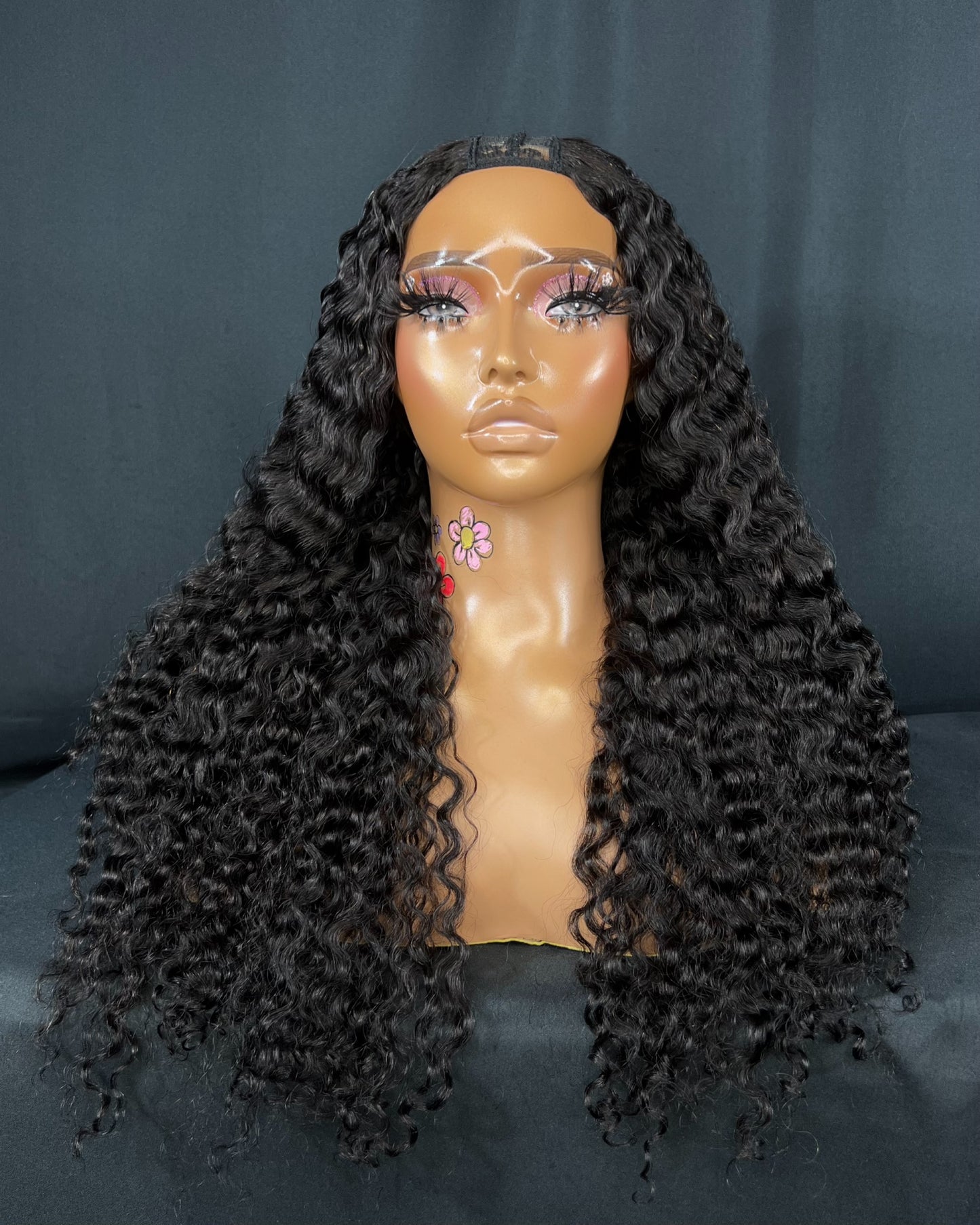 ISLAND CURL, U-PART, 20-INCH, LAST 2 PLUS YEARS, READY TO SHIP WIG