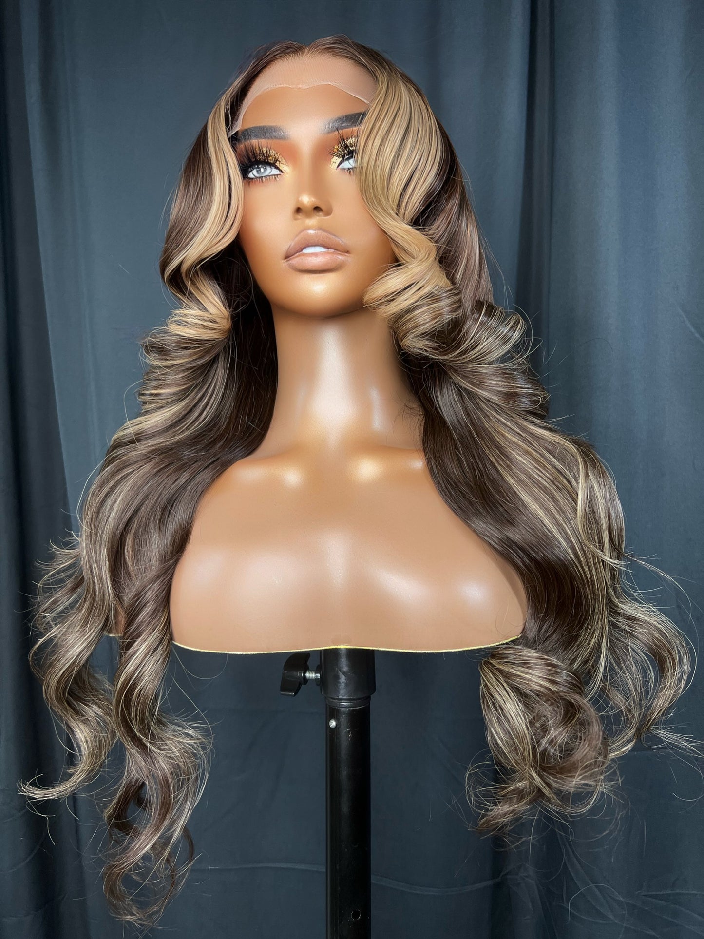 “INDIA” READY TO SHIP WIG, 22 INCH WEAR AND GO WIG, BALAYAGE HIGHLIGHTS, GLUELESS WIGS FOR BEGINNERS