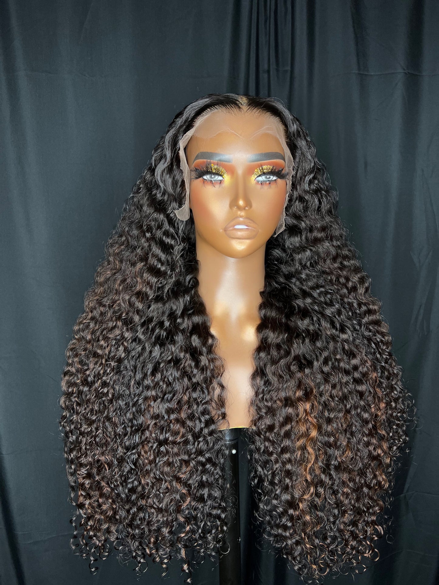 “GEORGIA” 13X4 HD LACE FRONTAL, 28-INCH, CURLY WIG