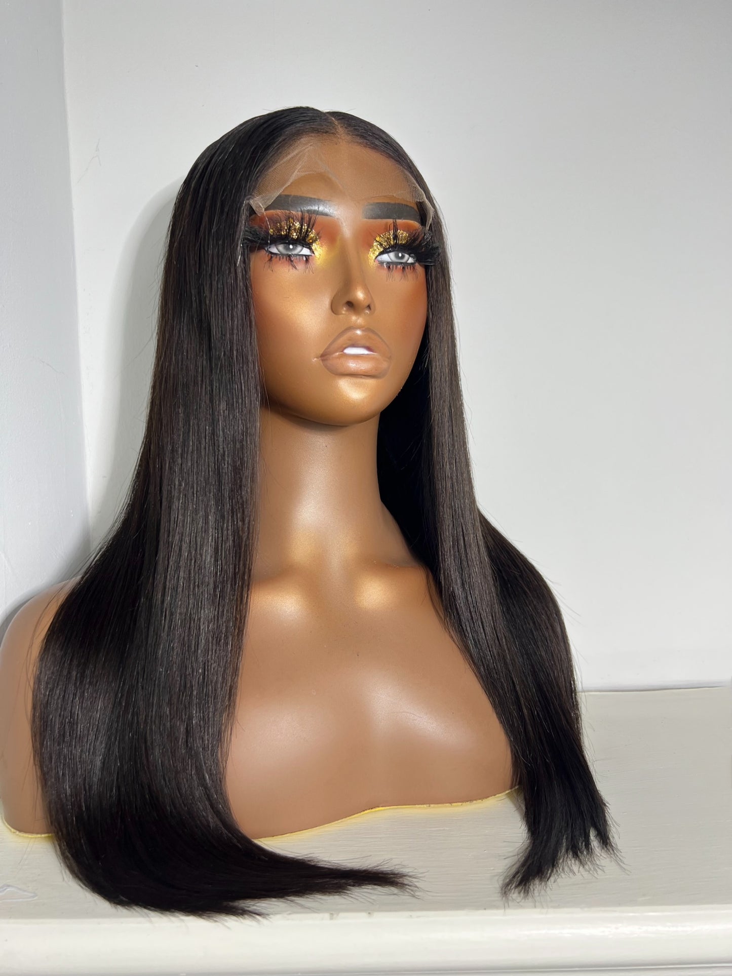 “LINDA” (Ready to Ship Wig) PRE-MADE, 5x5 CLOSURE, HD LACE, 18-INCH, BODY WAVE, READY TO WEAR WIG