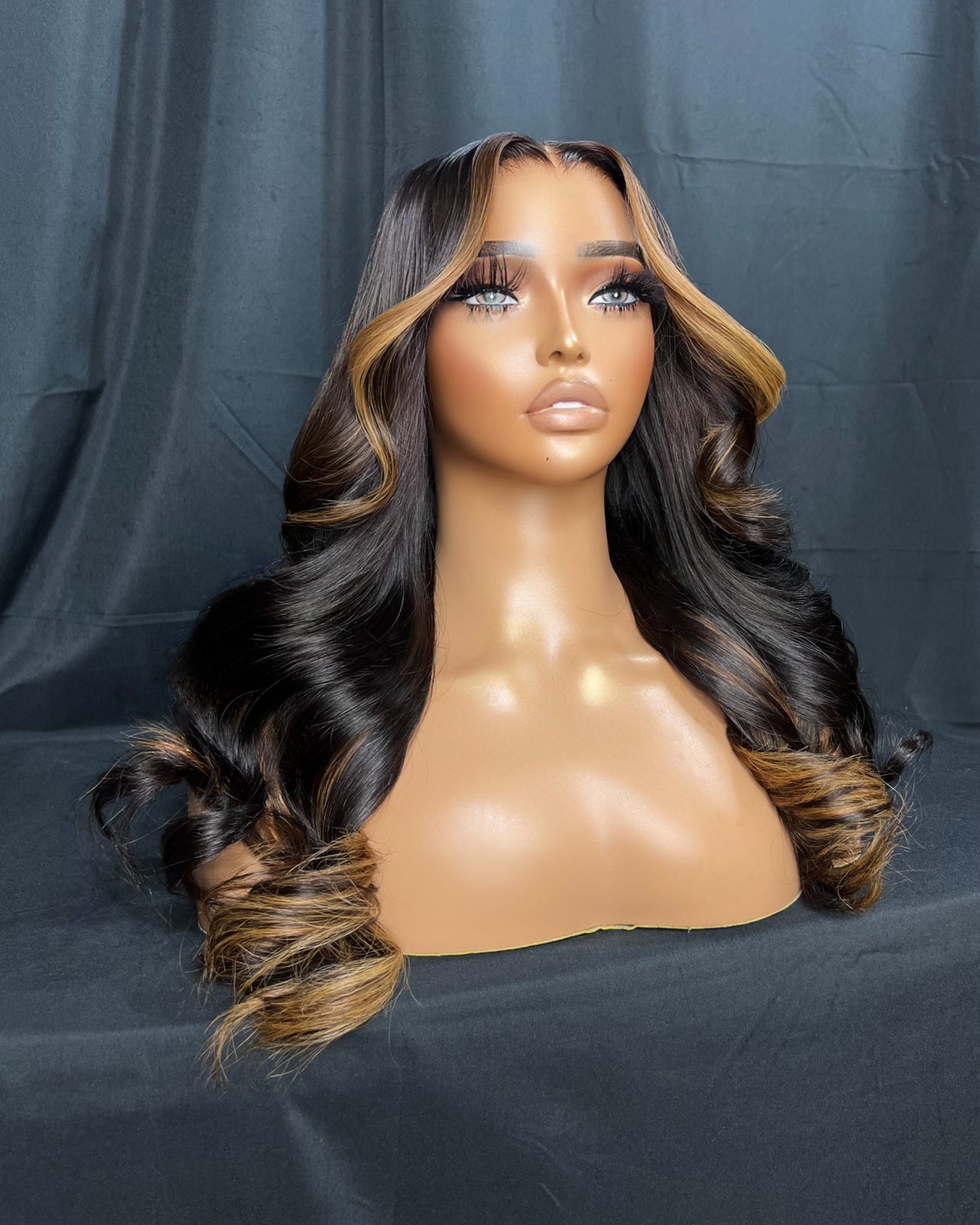 “GIA” 5x5 CLOSURE, HD LACE, BODY WAVE, HEAVY LAYERED, GLUELESS, READY TO WEAR WIG