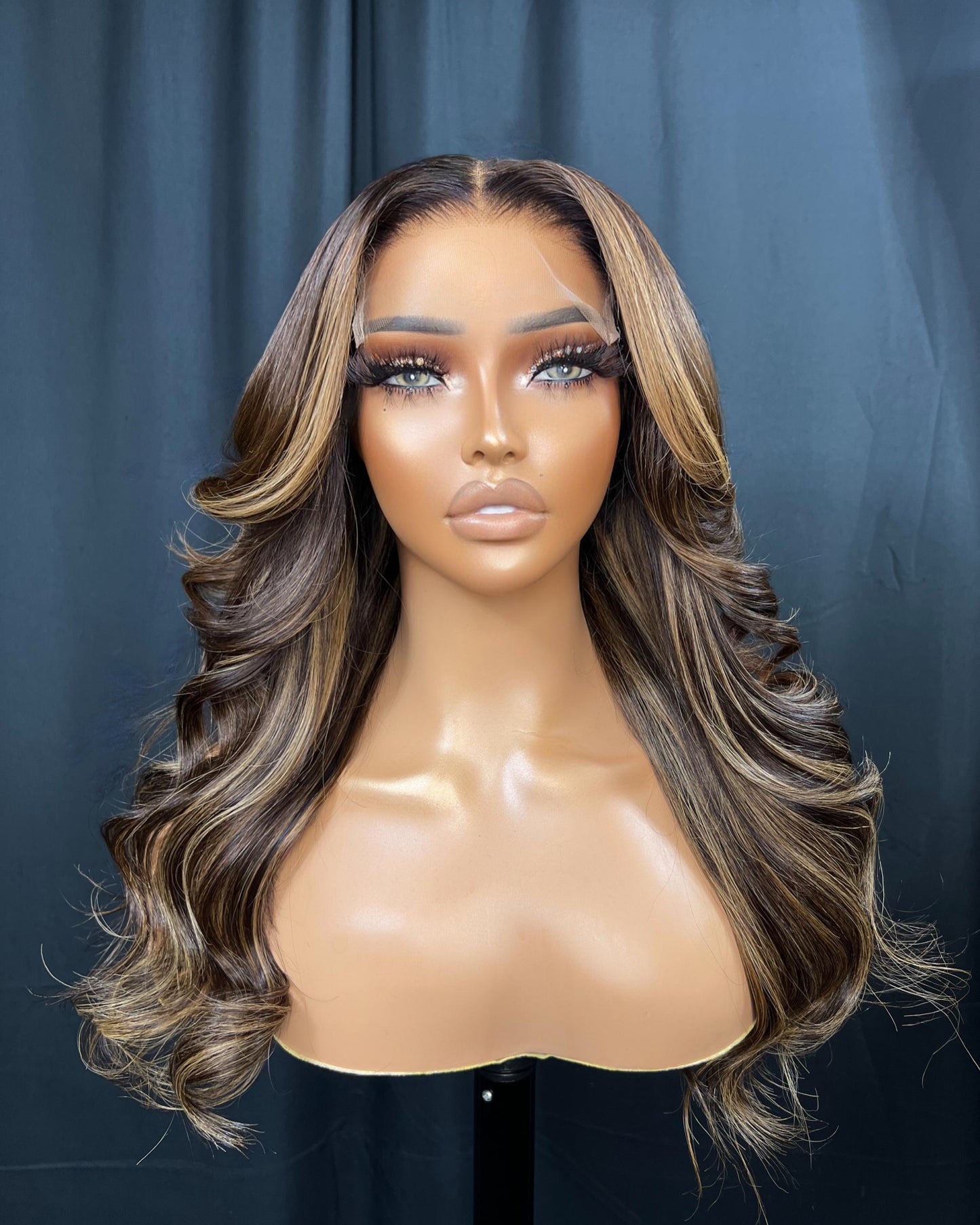 “DIME 2” 5x5 TRANSPARENT LACE CLOSURE, 16-INCHES, BODY WAVE, HIGHLIGHT WIG, GLUE-LESS READY-TO-WEAR WIG