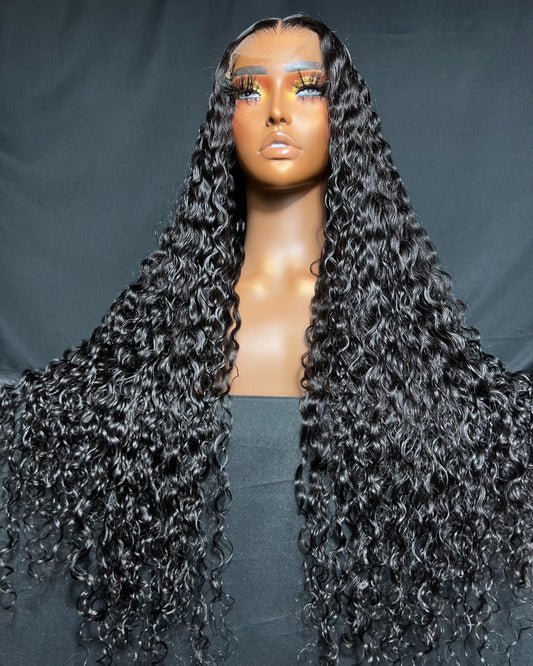 “ALANNA” (Ready to Ship Wig) 5X5 CLOSURE, HD LACE, 28-INCH, CURLY, READY TO WEAR WIG