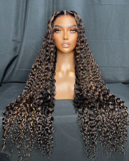 "JULIETTE" 5X5 CLOSURE, HD LACE, 30-INCH, CURLY TEXTURE, HIGHIGHTS, READY TO WEAR WIG