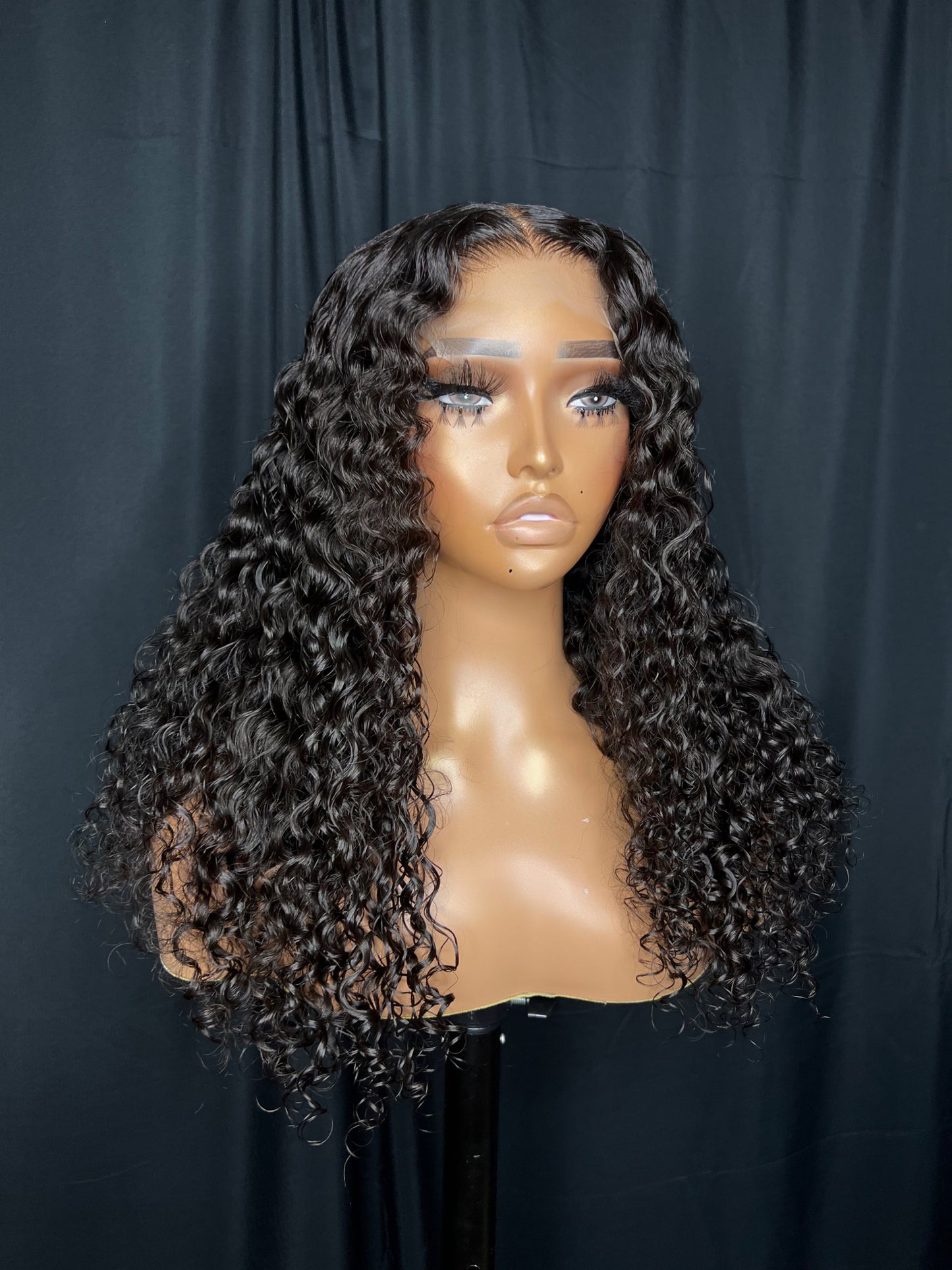 “BRAYLA” 5x5 HD LACE CLOSURE, 18-INCH, DEEP WAVE, GLUE-LESS WIG